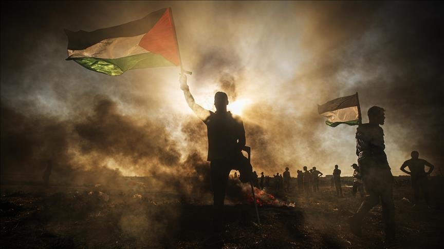 غزة في القانون الدولي: إذا أردتم رؤية غزة راكعة فأتوها وقت الصلاة